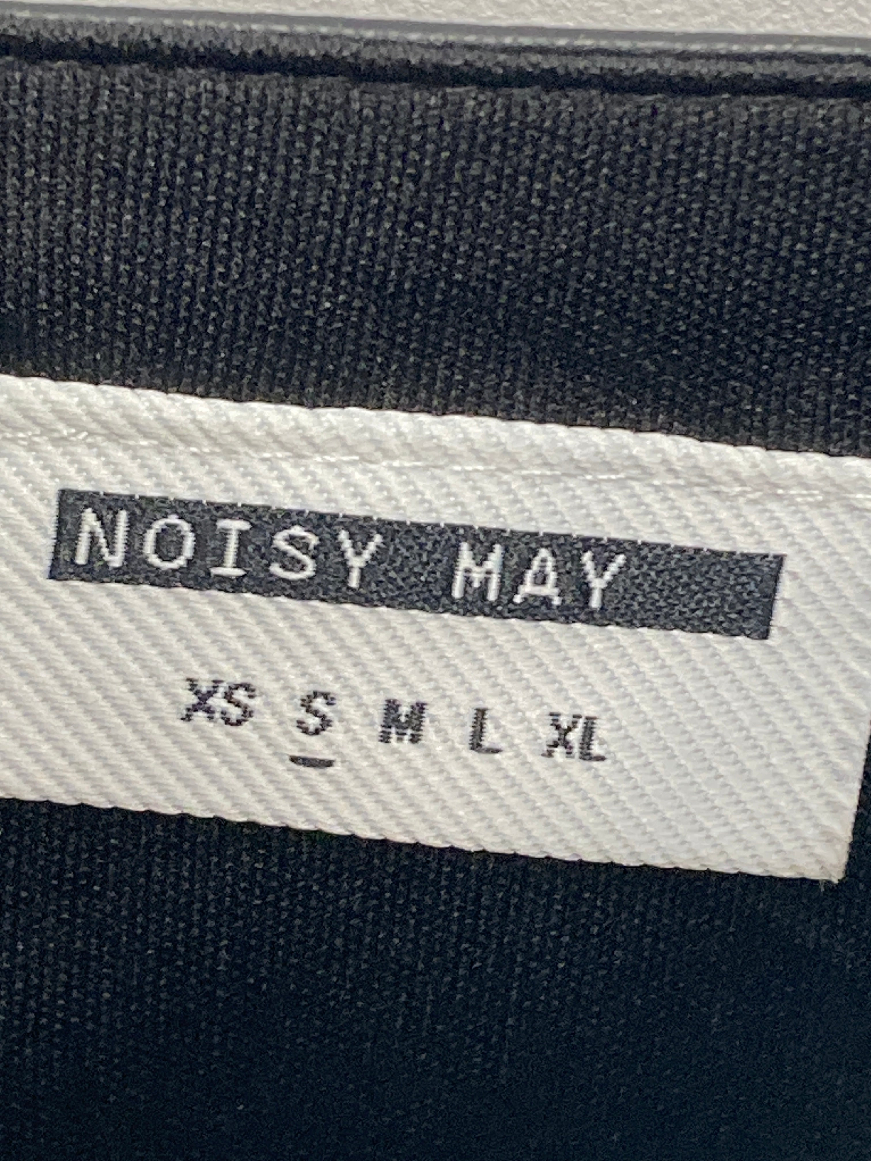 Noisy May Top